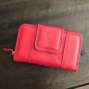 ❤️NWOT small little Red Leather Wallet